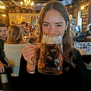 Meet your Posher, Sarah